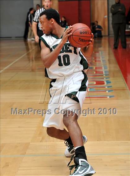 Thumbnail 1 in Tarbut V'torah vs. Ribet Academy (CIF SS D6AA Final) photogallery.