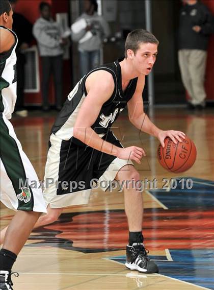 Thumbnail 2 in Tarbut V'torah vs. Ribet Academy (CIF SS D6AA Final) photogallery.