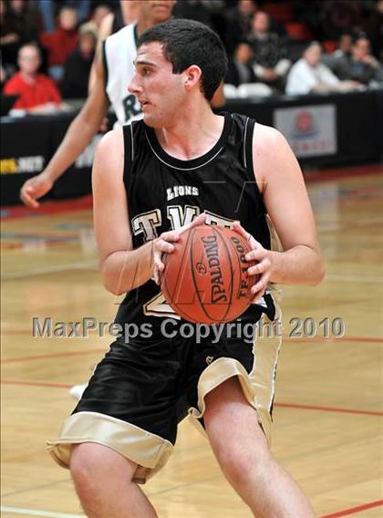 Thumbnail 1 in Tarbut V'torah vs. Ribet Academy (CIF SS D6AA Final) photogallery.