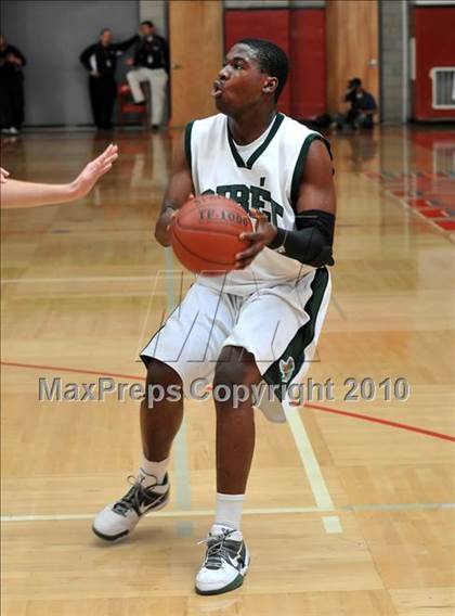 Thumbnail 1 in Tarbut V'torah vs. Ribet Academy (CIF SS D6AA Final) photogallery.