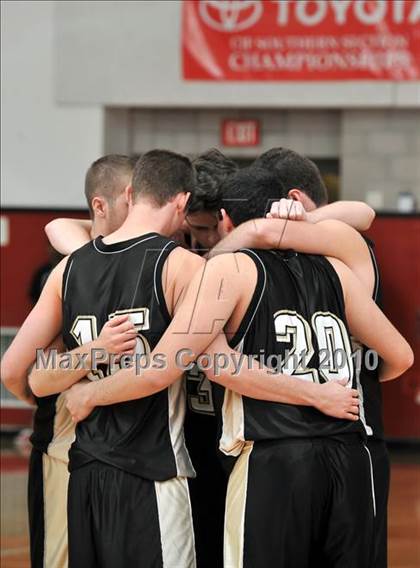Thumbnail 2 in Tarbut V'torah vs. Ribet Academy (CIF SS D6AA Final) photogallery.
