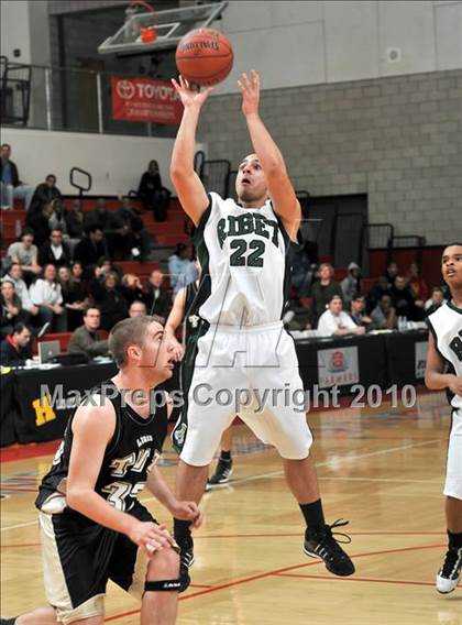 Thumbnail 1 in Tarbut V'torah vs. Ribet Academy (CIF SS D6AA Final) photogallery.