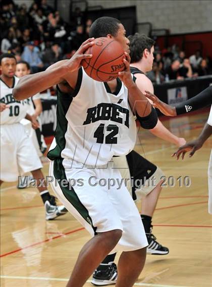 Thumbnail 3 in Tarbut V'torah vs. Ribet Academy (CIF SS D6AA Final) photogallery.