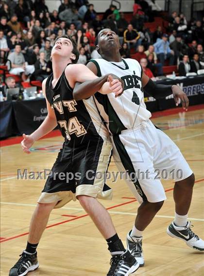 Thumbnail 2 in Tarbut V'torah vs. Ribet Academy (CIF SS D6AA Final) photogallery.