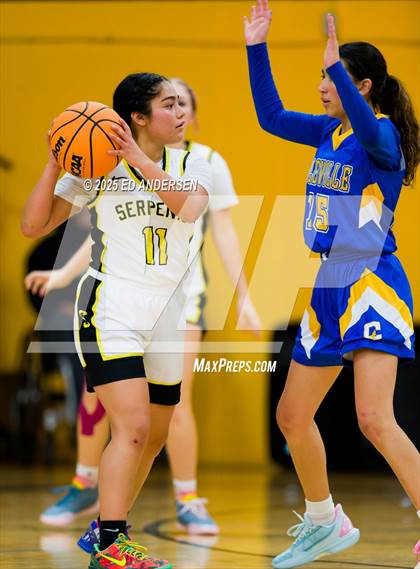 Thumbnail 1 in Mineral County vs. Coleville (Serpent Classic) photogallery.