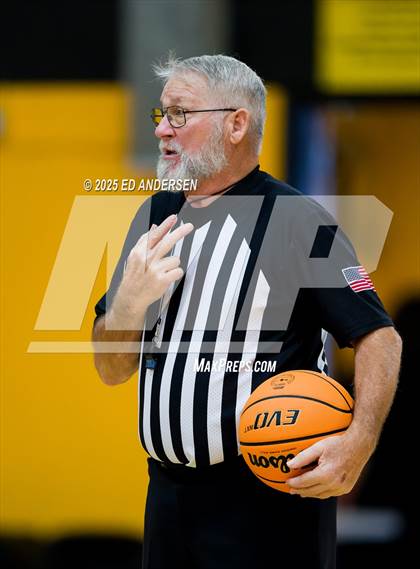 Thumbnail 2 in Mineral County vs. Coleville (Serpent Classic) photogallery.