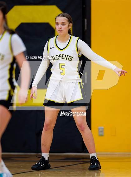 Thumbnail 2 in Mineral County vs. Coleville (Serpent Classic) photogallery.