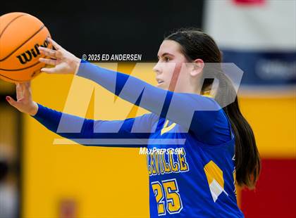 Thumbnail 2 in Mineral County vs. Coleville (Serpent Classic) photogallery.