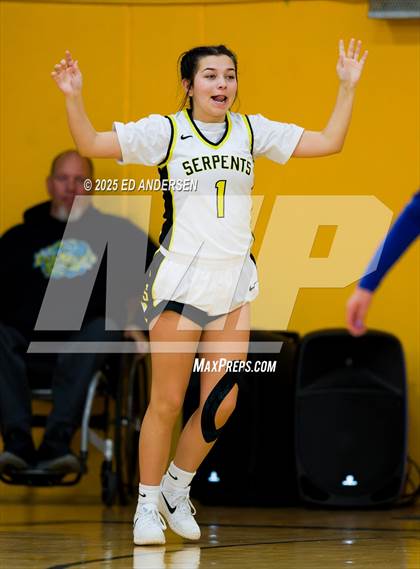 Thumbnail 2 in Mineral County vs. Coleville (Serpent Classic) photogallery.