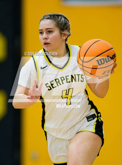 Thumbnail 2 in Mineral County vs. Coleville (Serpent Classic) photogallery.