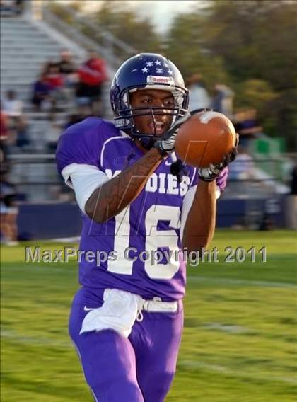 Thumbnail 1 in Colerain @ Middletown photogallery.