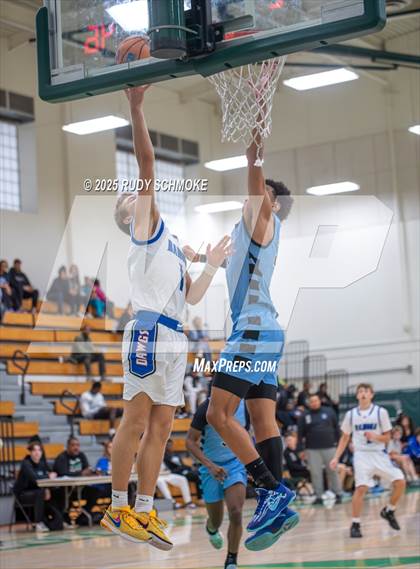Thumbnail 3 in Ramona vs. University City (Lincoln Showcase @ Lincoln) photogallery.