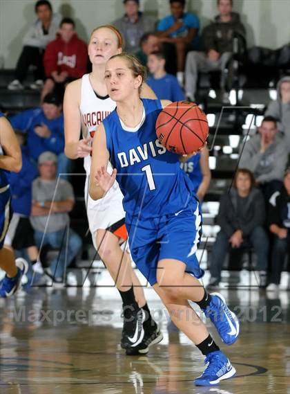 Thumbnail 2 in Davis vs. Vacaville (Ram Jam Winter Classic) photogallery.