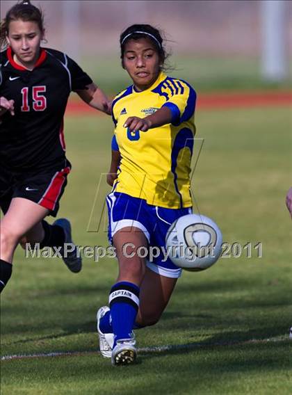 Thumbnail 2 in Victoria West vs Bay City (Stampede Soccer Shootout) photogallery.