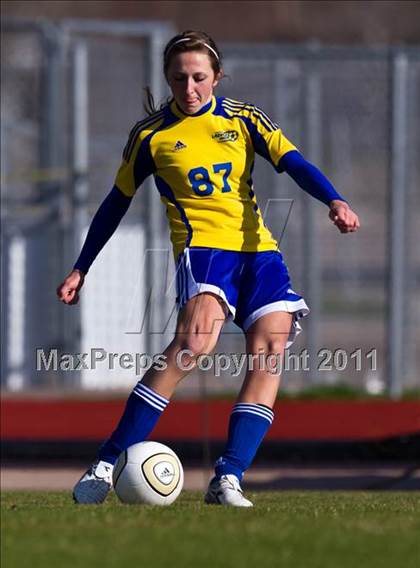 Thumbnail 3 in Victoria West vs Bay City (Stampede Soccer Shootout) photogallery.