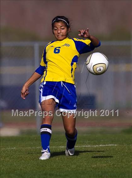 Thumbnail 2 in Victoria West vs Bay City (Stampede Soccer Shootout) photogallery.