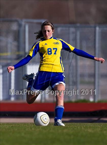 Thumbnail 2 in Victoria West vs Bay City (Stampede Soccer Shootout) photogallery.