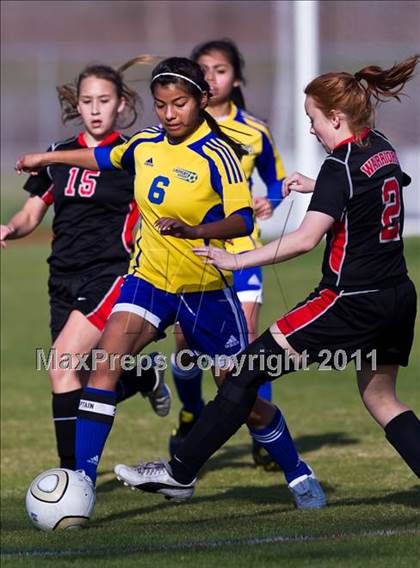 Thumbnail 2 in Victoria West vs Bay City (Stampede Soccer Shootout) photogallery.