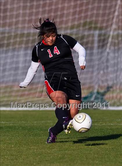 Thumbnail 3 in Victoria West vs Bay City (Stampede Soccer Shootout) photogallery.