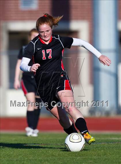 Thumbnail 3 in Victoria West vs Bay City (Stampede Soccer Shootout) photogallery.