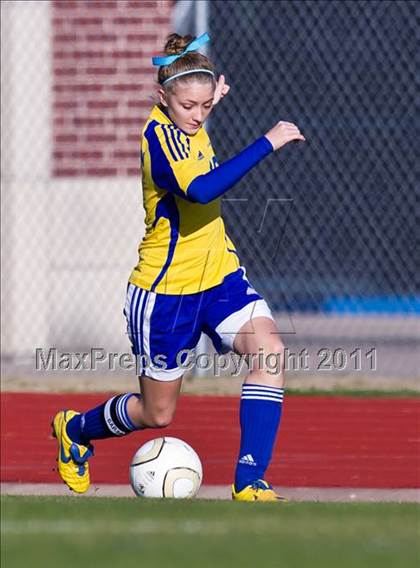 Thumbnail 2 in Victoria West vs Bay City (Stampede Soccer Shootout) photogallery.