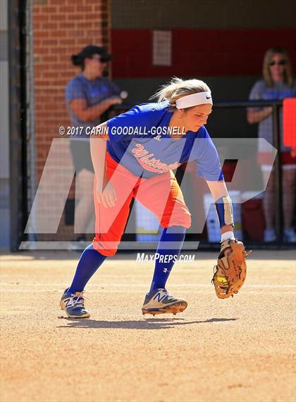 Thumbnail 3 in Whiteville vs. North Stanly (NCHSAA 1A Final Game 1) photogallery.