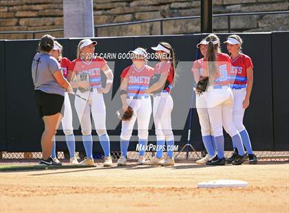 Thumbnail 2 in Whiteville vs. North Stanly (NCHSAA 1A Final Game 1) photogallery.