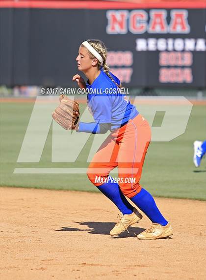Thumbnail 1 in Whiteville vs. North Stanly (NCHSAA 1A Final Game 1) photogallery.