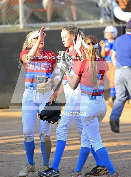 Thumbnail 1 in Whiteville vs. North Stanly (NCHSAA 1A Final Game 1) photogallery.