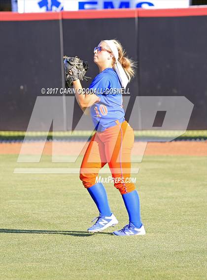 Thumbnail 2 in Whiteville vs. North Stanly (NCHSAA 1A Final Game 1) photogallery.
