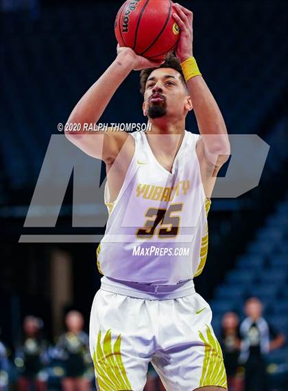 Thumbnail 3 in Monterey Trail vs. Yuba City (@ Golden 1 Center) photogallery.
