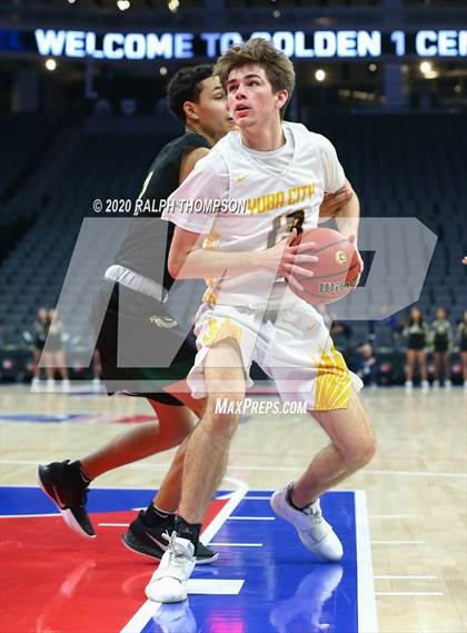 Thumbnail 3 in Monterey Trail vs. Yuba City (@ Golden 1 Center) photogallery.