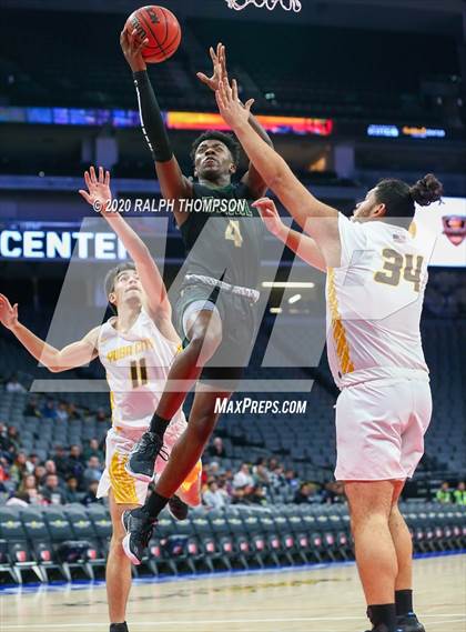 Thumbnail 2 in Monterey Trail vs. Yuba City (@ Golden 1 Center) photogallery.