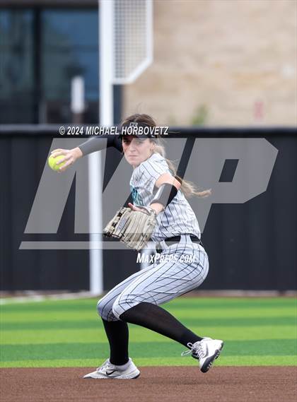 Thumbnail 3 in Celina @ Panther Creek photogallery.