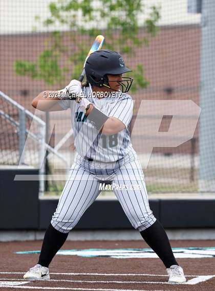 Thumbnail 1 in Celina @ Panther Creek photogallery.
