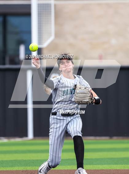 Thumbnail 1 in Celina @ Panther Creek photogallery.