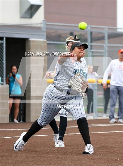Thumbnail 2 in Celina @ Panther Creek photogallery.
