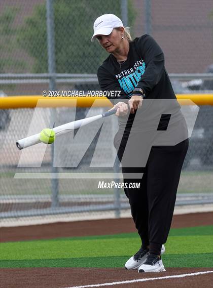 Thumbnail 2 in Celina @ Panther Creek photogallery.