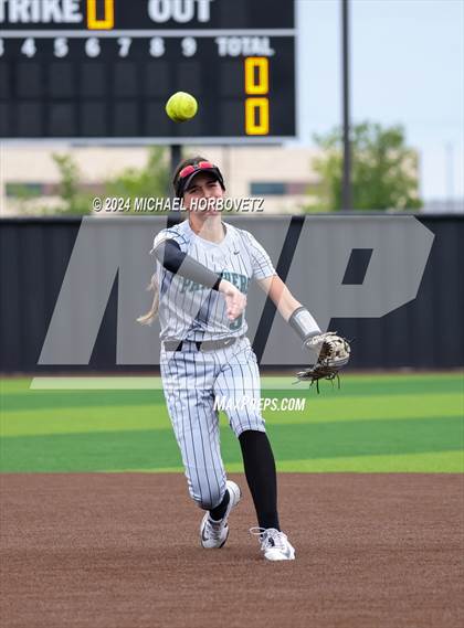 Thumbnail 2 in Celina @ Panther Creek photogallery.