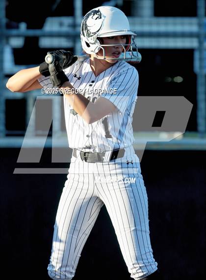 Thumbnail 1 in Mansfield Legacy vs Guyer (UIL 6A Softball Regional Semi-Finals Division II) Game 1 photogallery.