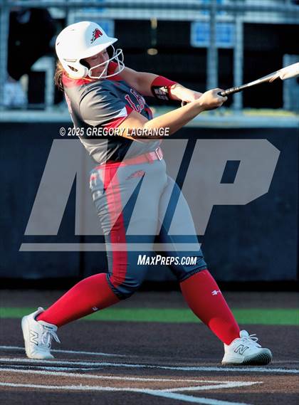 Thumbnail 1 in Mansfield Legacy vs Guyer (UIL 6A Softball Regional Semi-Finals Division II) Game 1 photogallery.