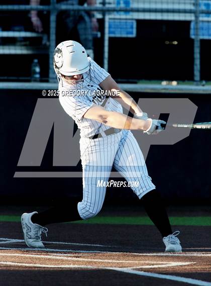 Thumbnail 1 in Mansfield Legacy vs Guyer (UIL 6A Softball Regional Semi-Finals Division II) Game 1 photogallery.