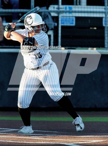Thumbnail 3 in Mansfield Legacy vs Guyer (UIL 6A Softball Regional Semi-Finals Division II) Game 1 photogallery.