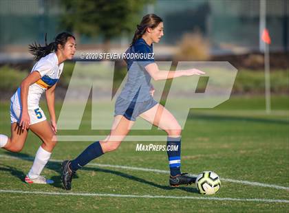 Thumbnail 3 in Lincoln vs. Oakmont photogallery.