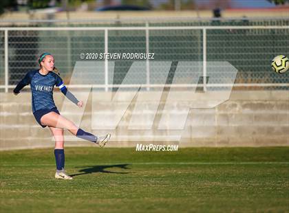 Thumbnail 1 in Lincoln vs. Oakmont photogallery.
