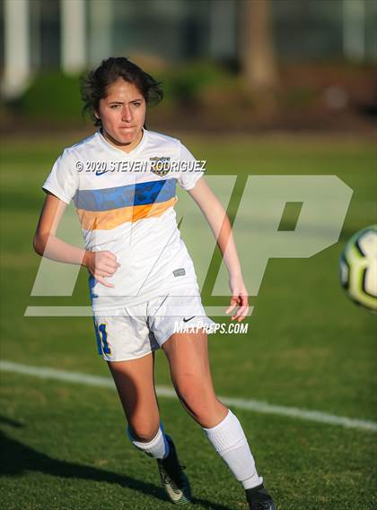Thumbnail 2 in Lincoln vs. Oakmont photogallery.