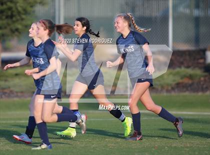 Thumbnail 3 in Lincoln vs. Oakmont photogallery.