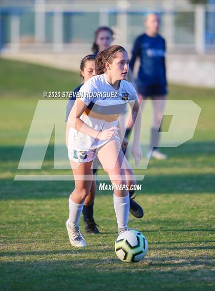 Thumbnail 2 in Lincoln vs. Oakmont photogallery.