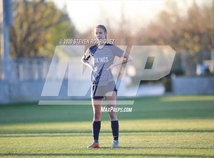 Thumbnail 2 in Lincoln vs. Oakmont photogallery.