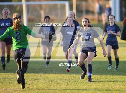 Thumbnail 2 in Lincoln vs. Oakmont photogallery.